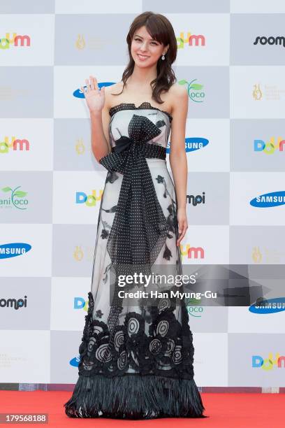 Fujii Mina from Japan arrives for photographs at the Seoul International Drama Awards 2013 at National Theater on September 5, 2013 in Seoul, South...