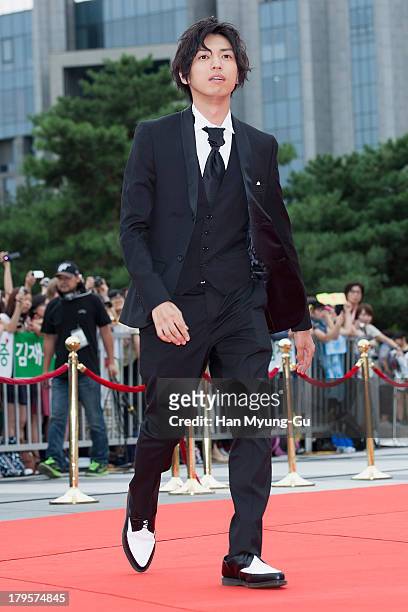 Actor Renn Kiriyama from Japan arrives for photographs at the Seoul International Drama Awards 2013 at National Theater on September 5, 2013 in...