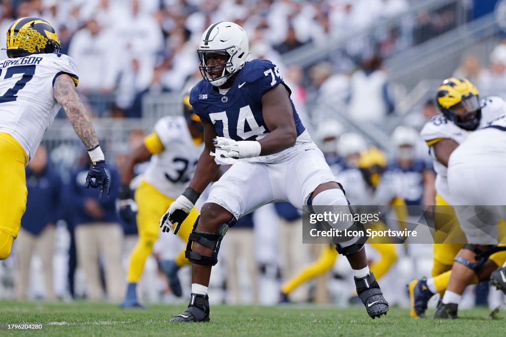 COLLEGE FOOTBALL: NOV 11 Michigan at Penn State