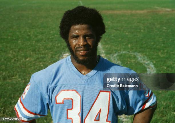 American football player Earl Campbell of the Houston Oilers, November 1978.