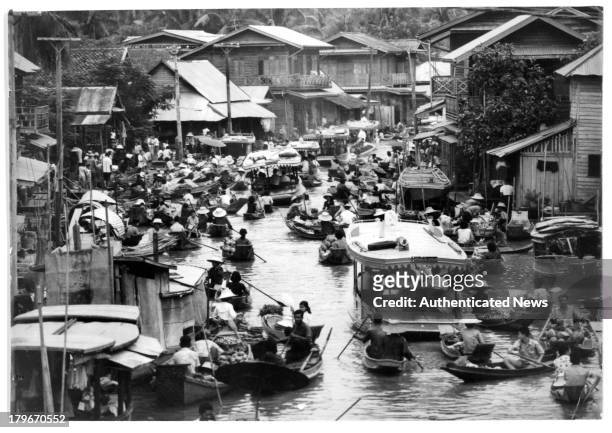 View of The floating markets on "Klongs," or water streets of Bangkok, Thailand.