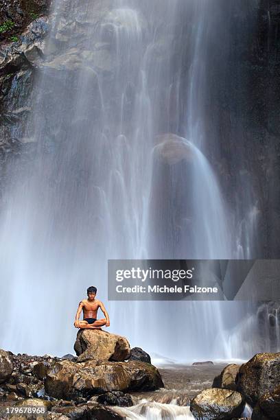 indonesia, bali, waterfall - bali waterfall stock pictures, royalty-free photos & images