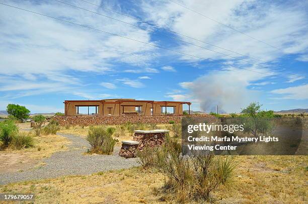 holland gage fire at the marfa observatory - marfa bildbanksfoton och bilder