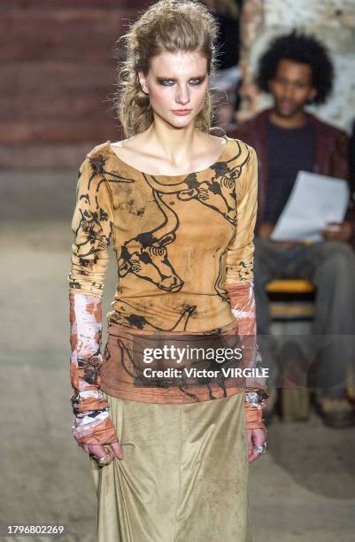 Model walks the runway during the Catherine Malandrino Ready to Wear Fall/Winter 2002-2003 fashion show as part of the New York Fashion Week on...