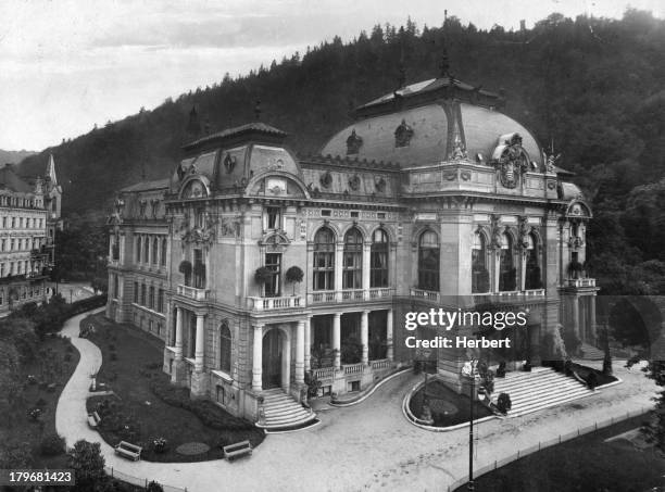 General view of one of the bath houses in Karlsbad, Czechoslovakia.