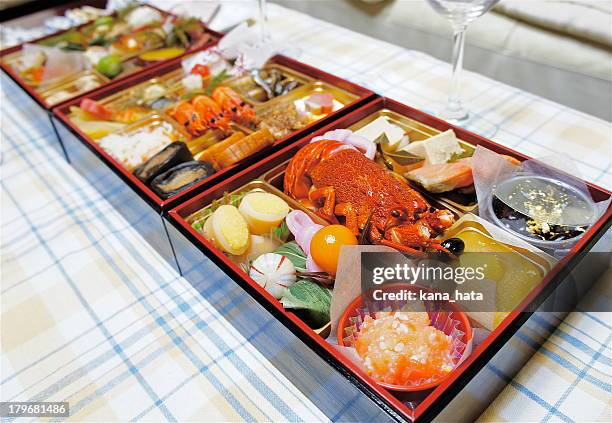 osechi ryori, japanese new years' food - osechi ryori stock-fotos und bilder