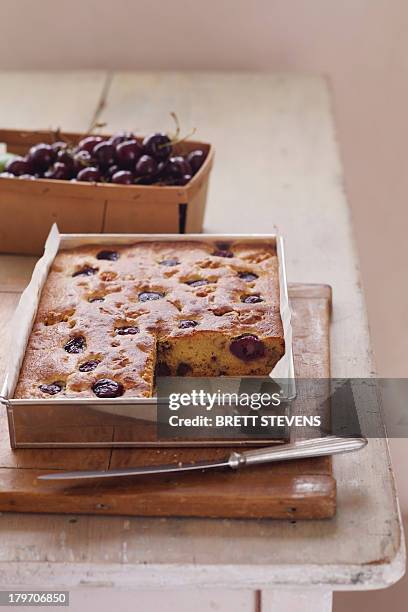 cherry blondie - sponge cake stock-fotos und bilder