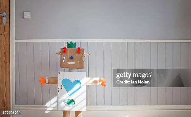 homemade toy robot - robotic heart stock-fotos und bilder