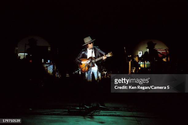 Musician Bob Dylan is photographed onstage during the Rolling Thunder Revue in 1975. CREDIT MUST READ: Ken Regan/Camera 5 via Contour by Getty Images.