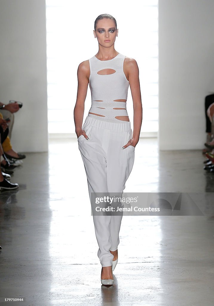 Cushnie Et Ochs - Runway - MADE Fashion Week Spring 2014