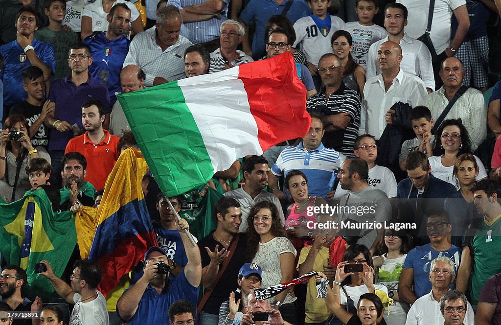 Italy v Bulgaria - FIFA 2014 World Cup Qualifier