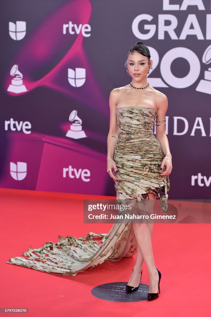 seville-spain-danna-paola-attends-the-24th-annual-latin-grammy-awards-at-fibes-conference-and.jpg (682×1024)