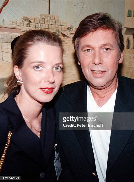 Roland Kaiser mit Ehefrau Silvia Pförtner,;ARD-Show "Festival des Deutschen;Schlagers", Bremen, Aladin,