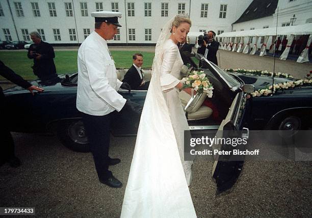 Hochzeit von Prinzessin Alexandra zu;Sayn-Wittgenstein-Berleburg und Graf;Jefferson-Friedrich von Pfeil und;Klein-Ellguth, Schloß Graasten,