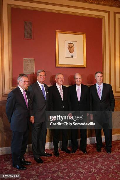Senate Majority Leader Harry Reid hosts the largest gathering of former U.S. Senate majority leaders, including Sen. Tom Daschle , Sen. Trent Lott ,...