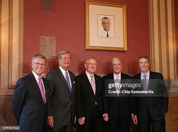 Senate Majority Leader Harry Reid hosts the largest gathering of former U.S. Senate majority leaders, including Sen. Tom Daschle , Sen. Trent Lott ,...