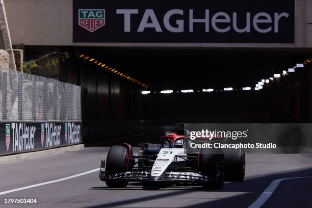 Nick De Vries of Netherlands and Scuderia AlphaTauri drives on track during qualifying ahead of the F1 Grand Prix of Monaco at Circuit de Monaco on...