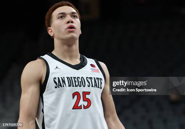 Elijah Saunders Photos and Premium High Res Pictures - Getty Images