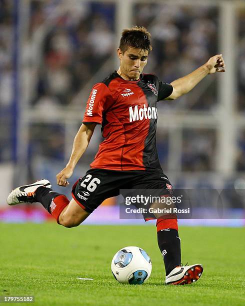 Cristian Diaz of Newell's Old Boys in action during a match between Velez Sarsfield and Newell's Old Boys as part of the sixth round of Torneo...