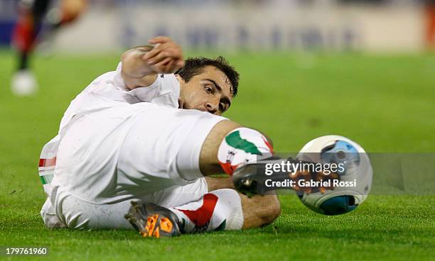 Lucas Pratto of Velez Sarsfield reacts during a match between Velez Sarsfield and Newell's Old Boys as part of the sixth round of Torneo Inicial 2013...