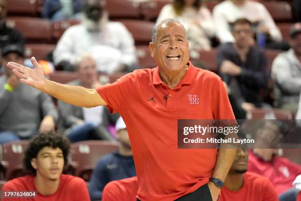 Head coach Kelvin Sampson of the Houston Cougars reacts to a call in the first half during day one of the Shriners Children's Charleston Classic...