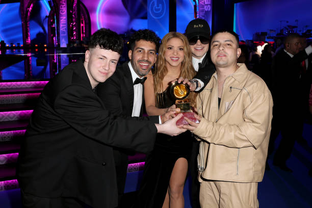 Zecca, Santi Alvarado, Shakira, Bizarrap, and Kevyn Mauricio Cruz pose with the Song of the Year award during the 24th Annual Latin Grammy Awards on...