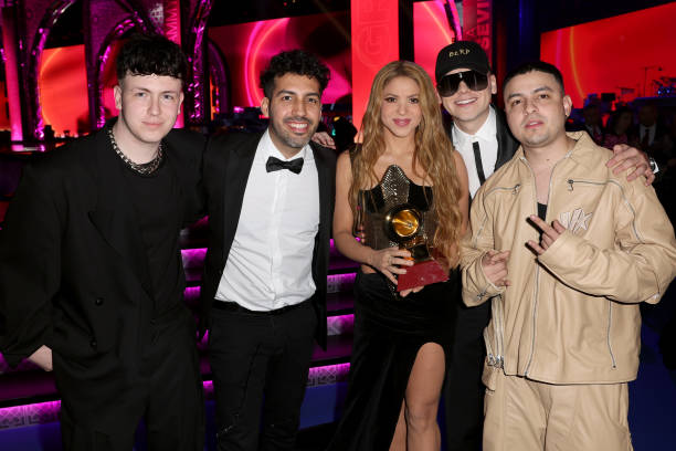 Zecca, Santi Alvarado, Shakira, Bizarrap, and Kevyn Mauricio Cruz pose with the Song of the Year award during the 24th Annual Latin Grammy Awards on...