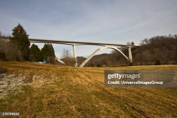 Tennessee, Natchez Trace Parkway, Double Arch Bridge over Birdsong Hollow, Received Presidential Award for Design Excellence in 1995.