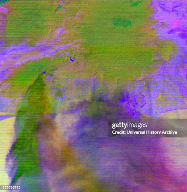 Images of Iceland's Eyjafyallajökull volcano on April 19, 2010. Figure 1 is a visible image and Figure 2 is infared. Satellite image.