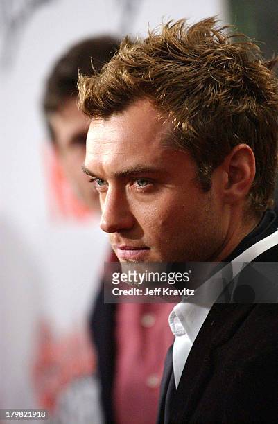 Jude Law during Cold Mountain - Los Angeles Premiere at Mann National Theater in Los Angeles, California, United States.
