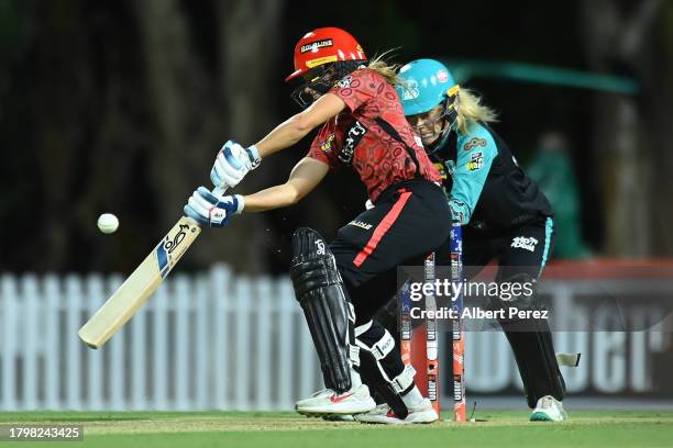 Emma De Broughe of the Renegades bats during the WBBL match between Brisbane Heat and Melbourne Renegades at Allan Border Field, on November 17 in...