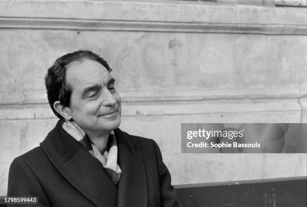 Italian writer Italo Calvino in Paris, Saint Germain des Prés, February 20, 1981.