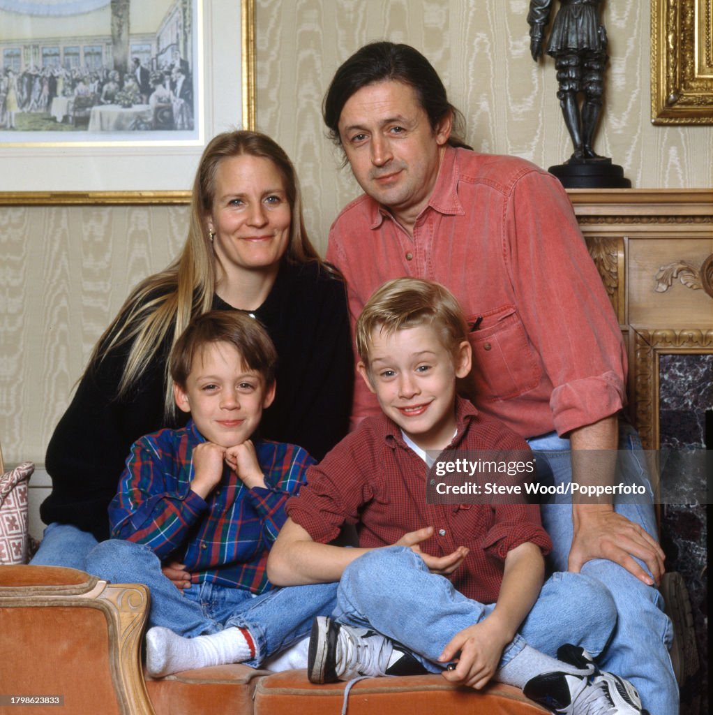 Macaulay And Kieran Culkin With Their Parents