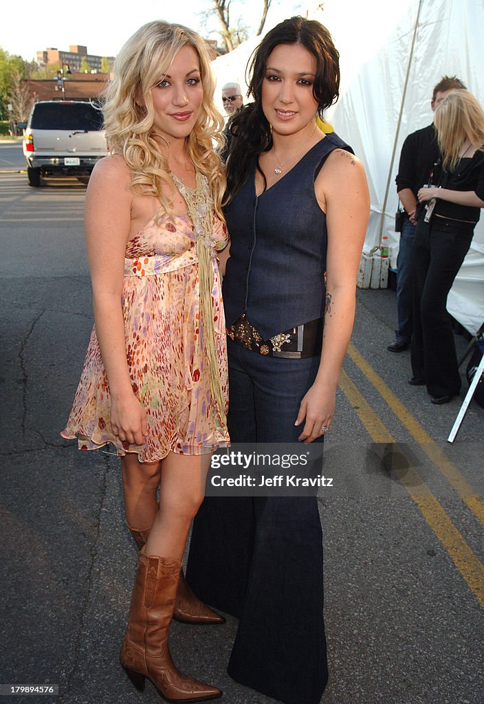 2006 CMT Music Awards - Red Carpet