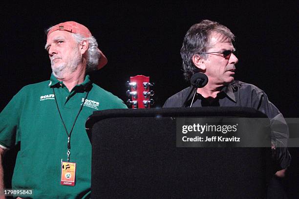 Bill Kreutzmann and Mickey Hart of the Grateful Dead