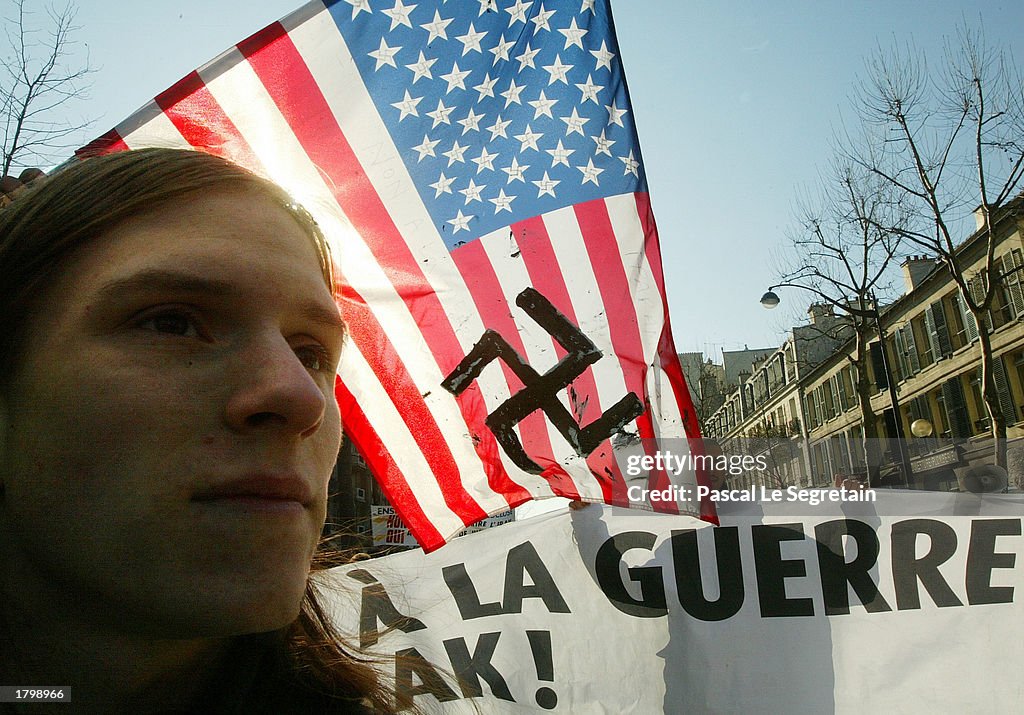 Activists In Paris Rally For Peace