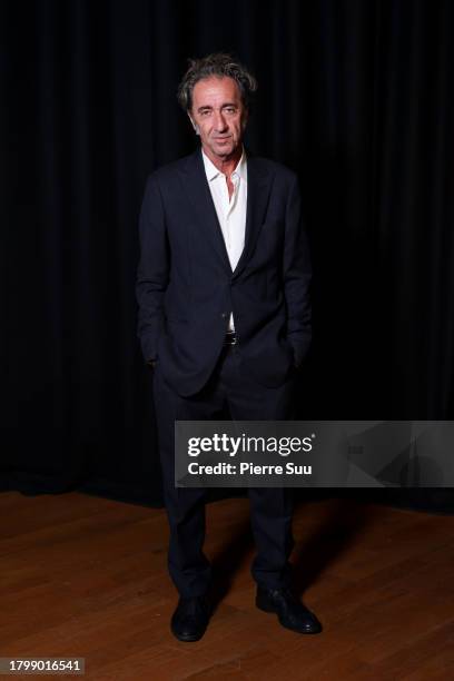 Paolo Sorrentino attends the "Naples Dans Le Regard Des Cineastes" Photocall at Le Louvre on November 17, 2023 in Paris, France.