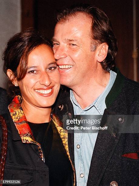 Wolfgang Fierek mit Ehefrau Djamila;Mendil, Party -"40 Jahre Ariola", München,