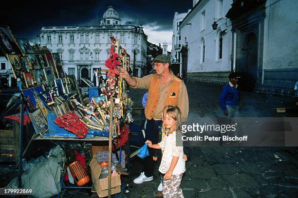 Heinz Hoenig, Tochter Paula, Urlaub,;Quito/Ecuador/Südamerika, Mütze,