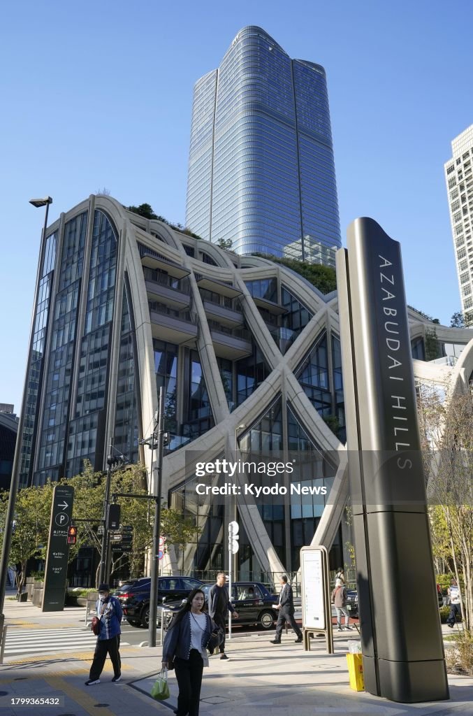 The Azabudai Hills Mori JP Tower , Japan's newlybuilt tallest... News Photo Getty Images The Azabudai Hills Mori JP Tower , Japan's newlybuilt tallest... News Photo Getty Images