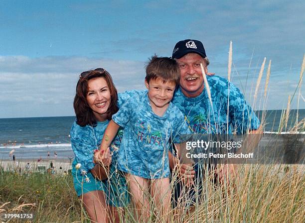 Klaus Baumgart, Ehefrau Ilona, Sohn;Alexander, Wangerooge, Urlaub, Strand,