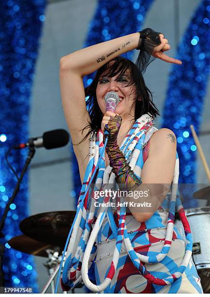 Singer Karen O of Yeah Yeah Yeahs performs on stage during Bonnaroo 2009 on June 12, 2009 in Manchester, Tennessee.