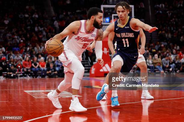 Fred VanVleet of the Houston Rockets in action against Dyson Daniels of the New Orleans Pelicans at Toyota Center on November 10, 2023 in Houston,...