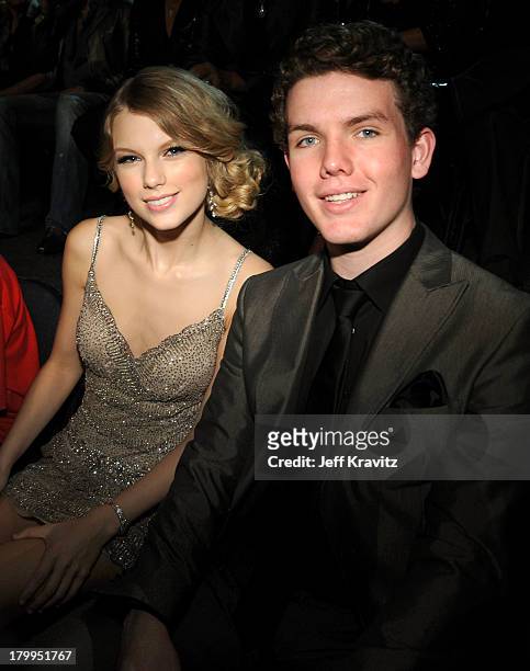 Musician Taylor Swift and Austin Swift attend the 2009 CMT Music Awards at the Sommet Center on June 16, 2009 in Nashville, Tennessee.