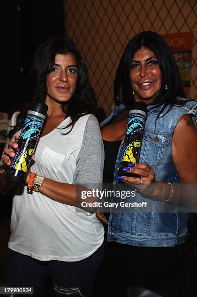 Angela Ranello 29 Raquel Donofrio Photos & High Res Pictures - Getty Images