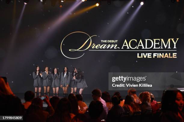 Lara Rajopalan 250 Katseye Photos & High Res Pictures - Getty Images