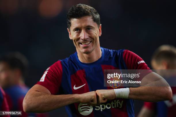 Robert Lewandowski of FC Barcelona celebrates after scoring the team's second goal during the LaLiga EA Sports match between FC Barcelona and...