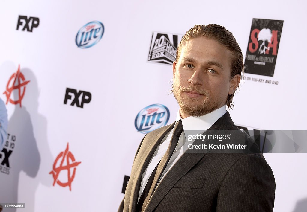 Premiere Of FX's "Sons Of Anarchy" Season 6 - Red Carpet