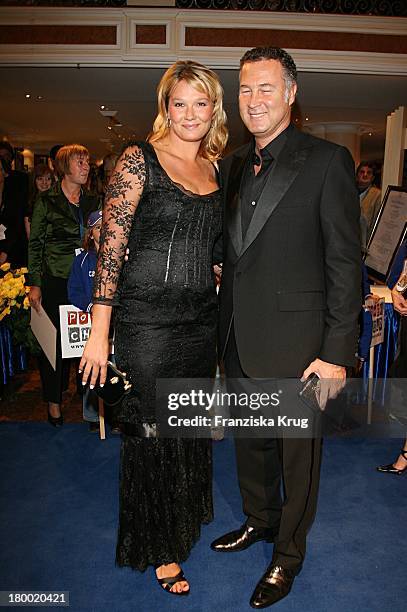 Franziska Van Almsick Und Freund Jürgen B. Harder Bei Der "United People Charity Night2006 Zugunsten Power-Child" Im Hotel Bayrischen Hof In München .