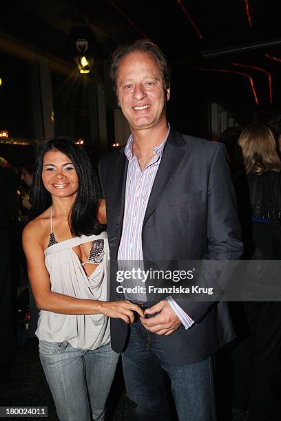 Tom Gerhardt Und Nadja Da Silva Bei Der Party Nach Der Premiere Von "Warum Männer Nicht Zuhören Und Frauen Schlecht Einparken Können" Im Cinemaxx In...